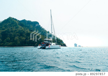 Boat trips on the seas and islands,Travel on a long-tail boat Boat trips on the seas and islands,Travel on a long-tail boat 89297857