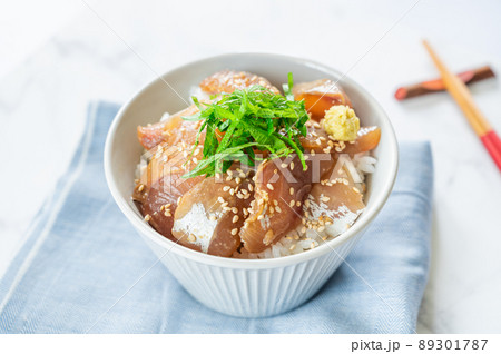 自家製海鮮丼 自家製海鮮丼 89301787