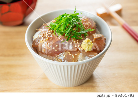 自家製海鮮丼 自家製海鮮丼 89301792