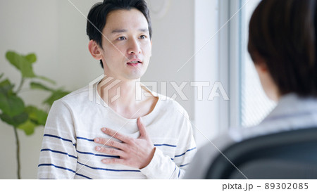 医療・患者・診察・診療・病気・風邪 89302085