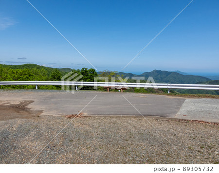 鯖街道 雲海のベンチから見る風景 89305732