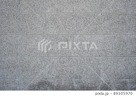 レンガ積みされた石の壁イメージ1 レンガ積みされた石の壁イメージ1 89305970