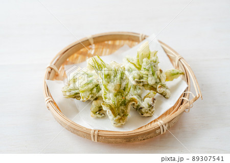 採りたてタラの芽の天ぷら 89307541