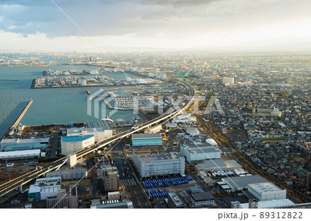 りんくうの朝の街並み 89312822