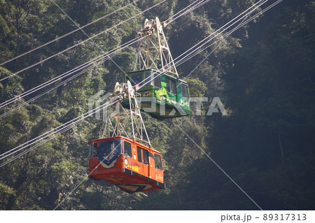 ロープウェイ ケーブルカー ロープウエイ 89317313