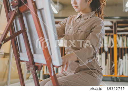 美大予備校 89322755