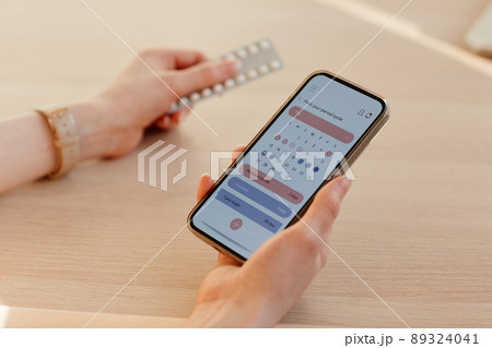 Tracking App for Birth Control 89324041