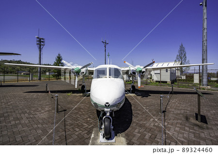 コウノトリ但馬空港　エアロコマンダー 680FL　兵庫県豊岡市 89324460