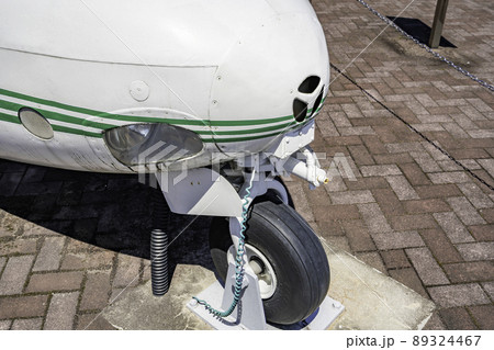 コウノトリ但馬空港　エアロコマンダー 680FL　兵庫県豊岡市 89324467