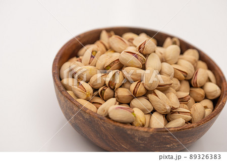 栄養満点！「ナッツの女王」ピスタチオ(殻付き)素焼き 89326383