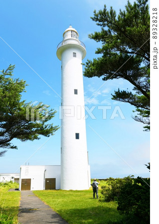 【宮古市　三陸復興国立公園　本州最東端　魹ヶ埼灯台】 89328218