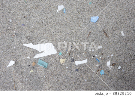 海洋プラスチックゴミ　マイクロプラスチック 89329210