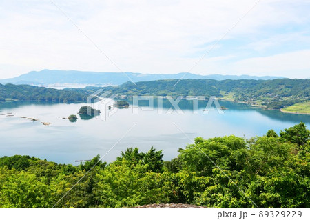 【唐津市　展望台よりイロハ島を望む】 89329229