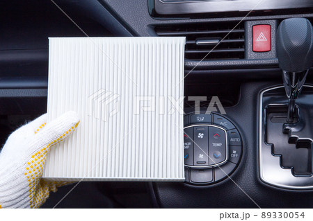 車のエアコンのフィルターと吹き出し口 89330054