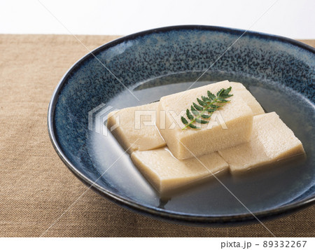 高野豆腐の煮物 高野豆腐の煮物 89332267