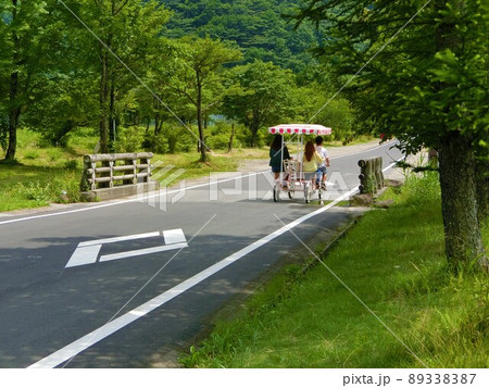 群馬県　榛名湖　湖畔のサイクリング 89338387