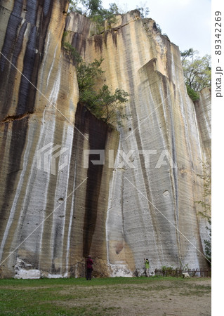 瓜割石庭公園 89342269