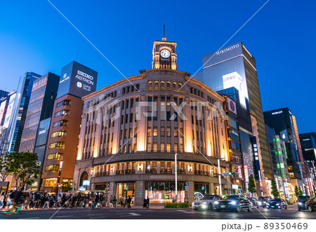 日本の東京都市景観 5月GW。3年ぶり、行動制限がないゴールデンウィーク。銀座は多くの人出=5月3日 日本の東京都市景観 5月GW。3年ぶり、行動制限がないゴールデンウィーク。銀座は多くの人出=5月3日 89350469