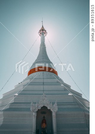 Wat Phrathat Doi Kongmu temple in Mae Hong Son, Thailand 89351615