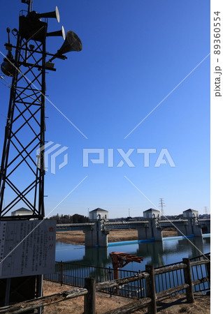 埼玉県深谷市の六堰頭首工(重忠橋)の風景 89360554