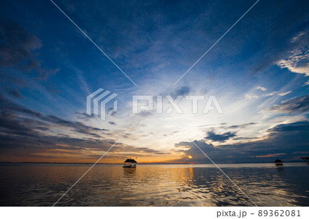 Pontoon floating in the water Pontoon floating in the water 89362081