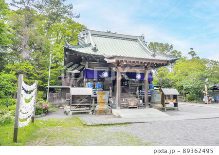 静岡・三保半島に建つ羽衣伝説ゆかりの御穂神社 静岡・三保半島に建つ羽衣伝説ゆかりの御穂神社 89362495