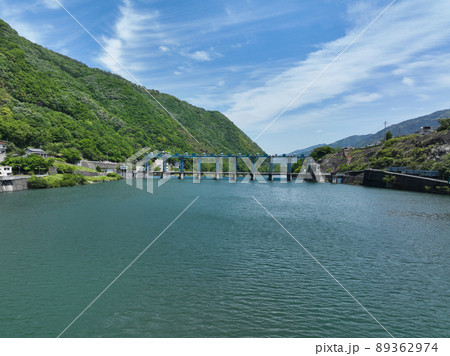 徳島県三好市　池田ダム 89362974