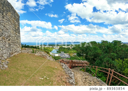 世界遺産 勝連城 沖縄 89363854