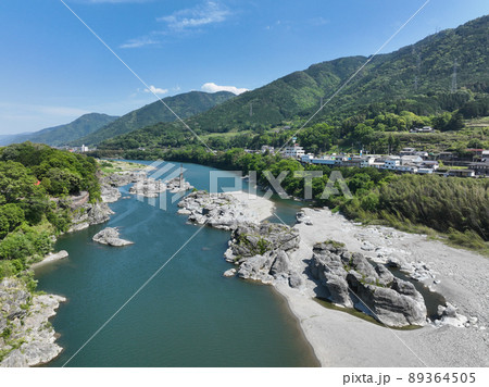 徳島県東みよし町　美濃田の淵 89364505