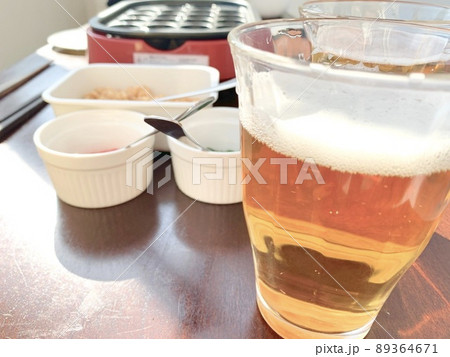 たこ焼きパーティー　写真素材 89364671