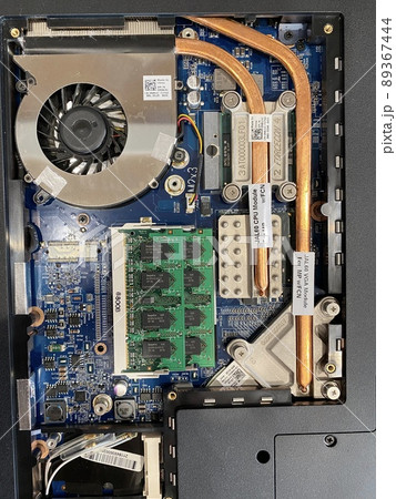 家庭用パソコンの基盤 89367444