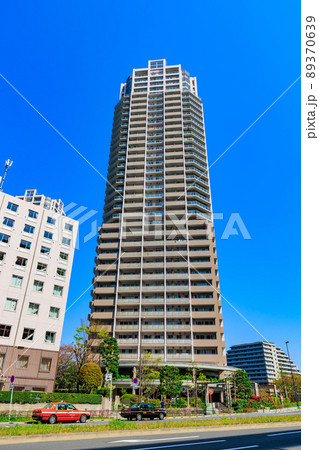 東京　江東区豊洲の都市風景　キャナルワーフタワーズ 89370639