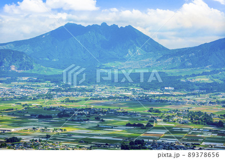 大観峰と阿蘇山 大観峰と阿蘇山 89378656