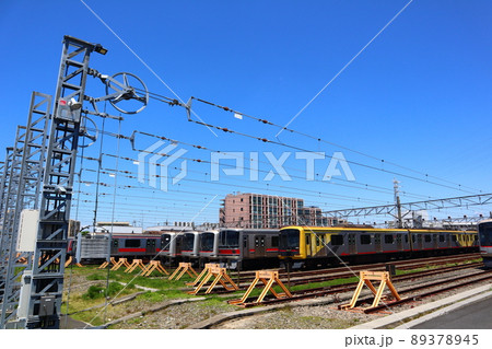 東急電鉄の車両基地　元住吉検車区 89378945