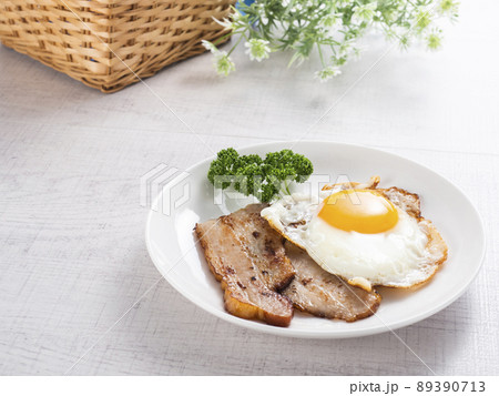 ベーコンエッグ ベーコンエッグ 89390713