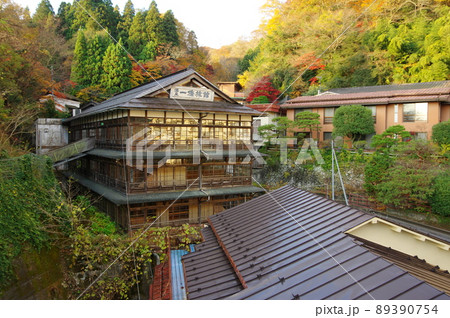 鎌先温泉の町並み(宮城県白石市) 鎌先温泉の町並み(宮城県白石市) 89390754