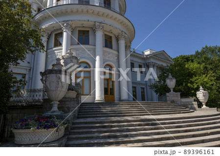 St. Petersburg, Russia - July 17, 2021: Fragment Elagin Palace in St. Petersburg in the Central Park of Culture and Rest 89396161