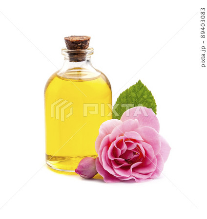 Essential  oil of roses on white backgrounds 89403083