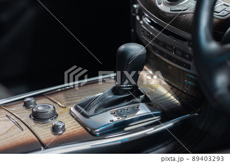 車のギア 89403293