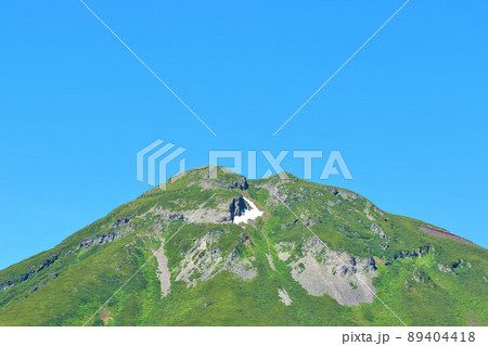 北海道 知床 青空の羅臼岳 北海道 知床 青空の羅臼岳 89404418