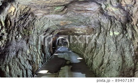 瑞浪市化石博物館の地下壕・洞窟 89407197