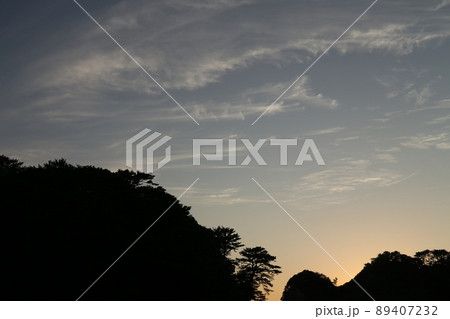 仁科港の夕景 89407232