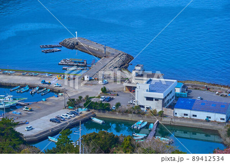 徳島県の鳴門海峡(亀浦港) 89412534