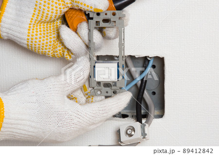 LANコンセント工事　有線LAN配線工事 89412842