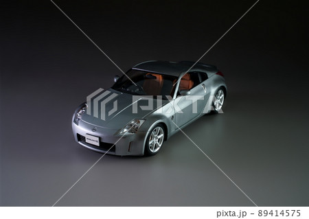 日産 フェアレディZ バージョンST 350Z(Z33) ダイヤモンドシルバー1/24 プラモデル 89414575