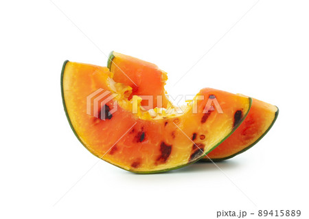 Tasty grilled papaya isolated on white background. 89415889
