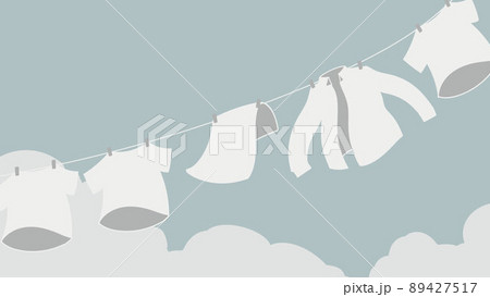 洗濯物　屋外　曇り空 89427517