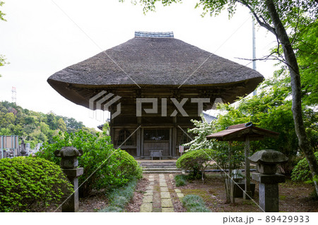 四手先萱葺き屋根の萬福寺の御堂【茨城県行方市】 四手先萱葺き屋根の萬福寺の御堂【茨城県行方市】 89429933