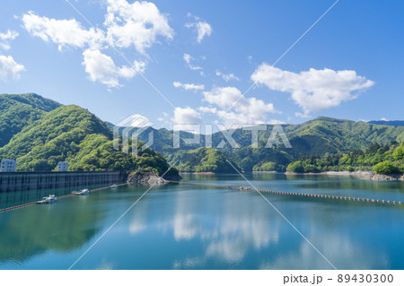 奥多摩湖（奥多摩湖バス停から撮影） 89430300