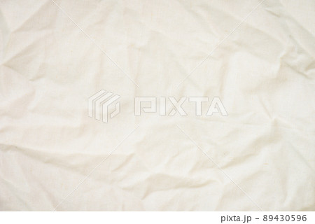 紙 しわ 壁 89430596